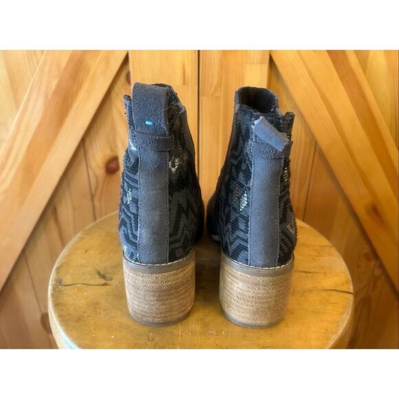 Toms Esme Forged Iron Suede Jacquard Chelsea BOOTS Size 7.5 - Picture 4 of 8